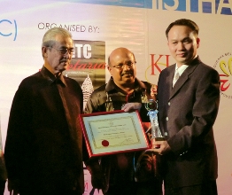 award_mhea2009_1_.jpg