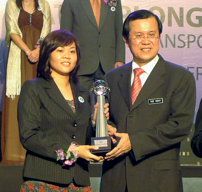 award_sme2009_2.jpg